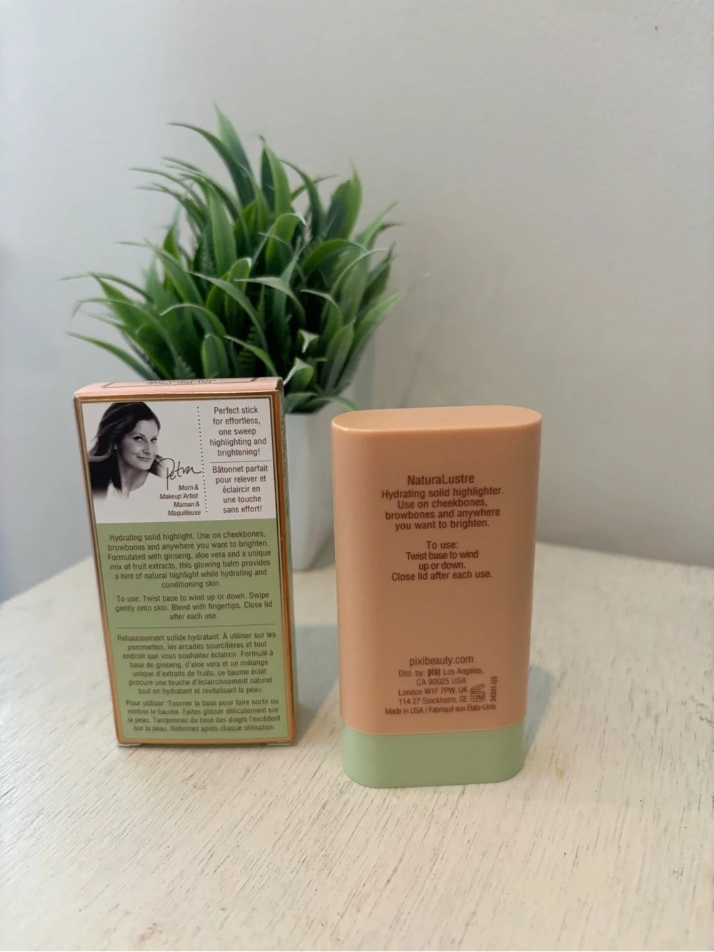 NEW Pixi On-the-Glow SuperGlow Highlight Stick NaturalLustre
